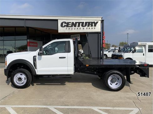 Used 2024 Ford F550 2WD Regular Cab Super Duty image 4