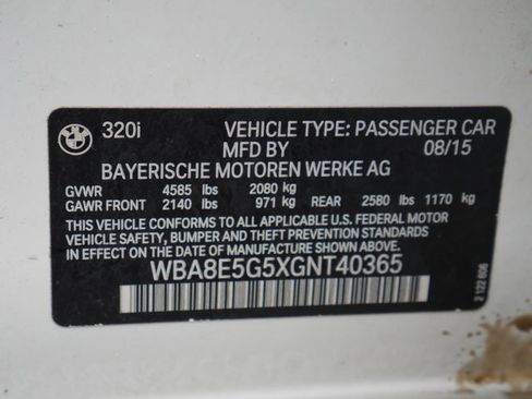 Used 2016 BMW 320i xDrive Sedan image 10