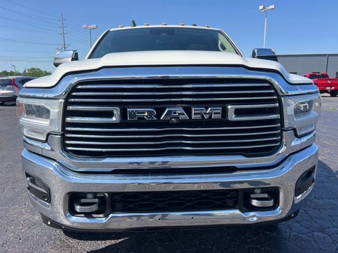 Used 2019 RAM 2500 Laramie AWD/4WD image 3