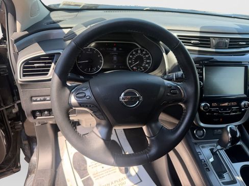 Used 2022 Nissan Murano SL AWD/4WD image 16