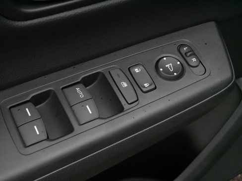 Used 2026 Honda CR-V LX image 19