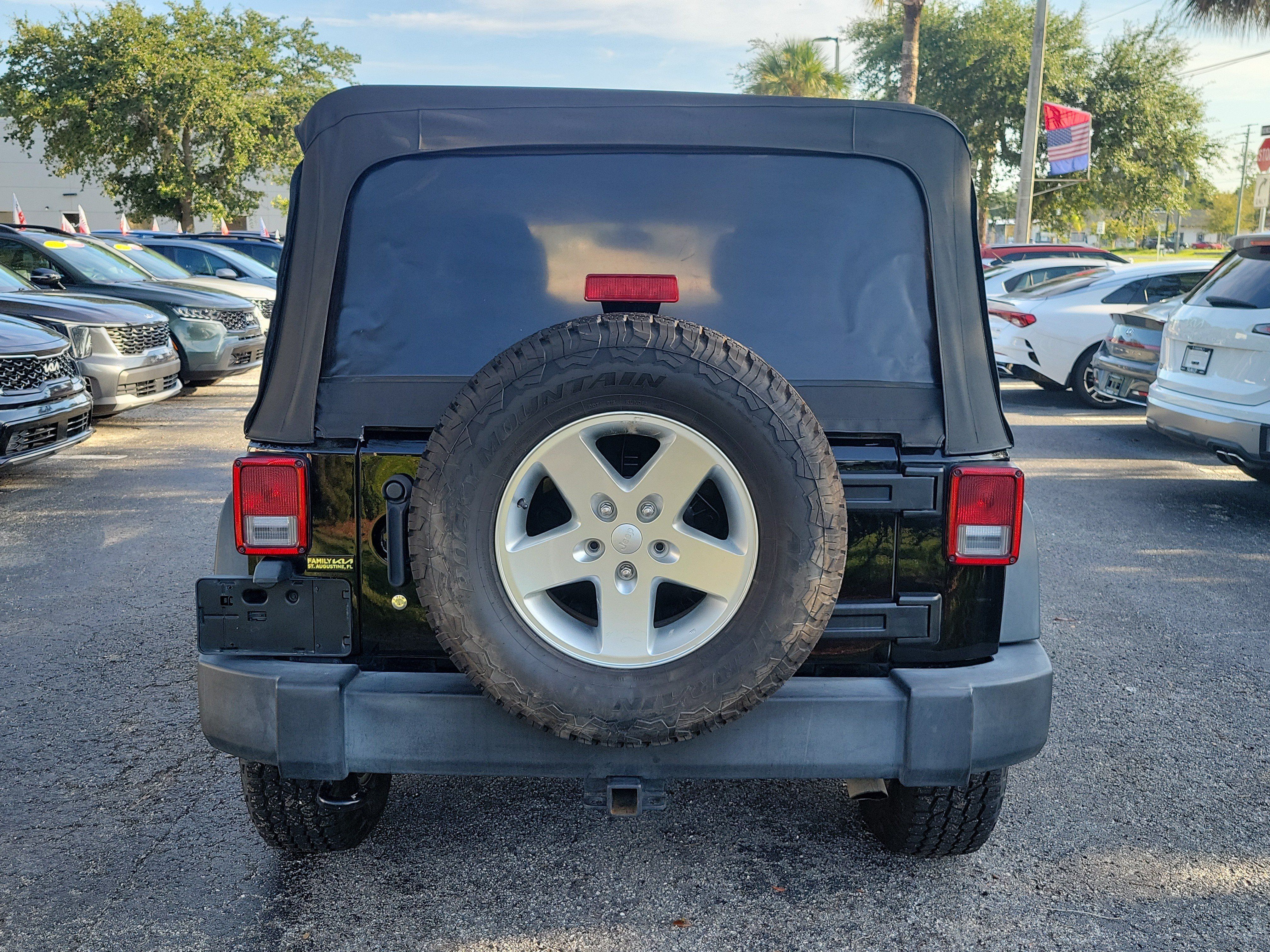 Used 2016 Jeep Wrangler Unlimited Sport w/ Quick Order Package 24S AWD/4WD image 5