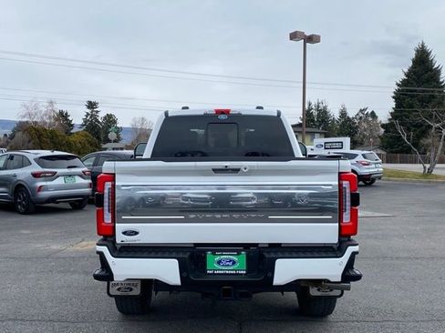 Used 2024 Ford F350 Platinum AWD/4WD image 5