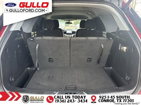 Certified 2022 Ford Explorer XLT RWD image 10