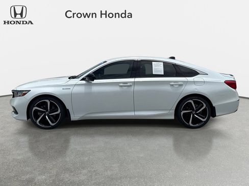 Used 2022 Honda Accord Sport image 2