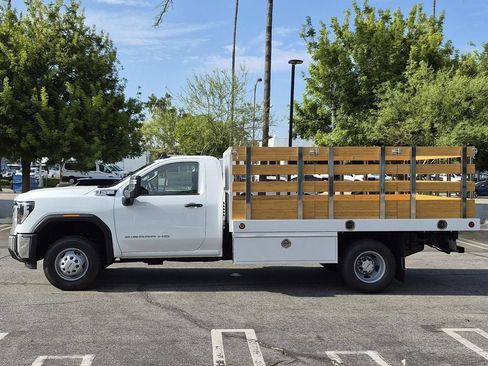 New 2026 GMC Sierra 3500 Pro w/ Convenience Package RWD image 10