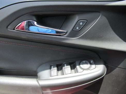 Used 2021 Chevrolet TrailBlazer RS FWD image 20