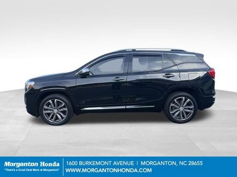 Used 2020 GMC Terrain Denali w/ Denali Premium Package AWD/4WD image 5