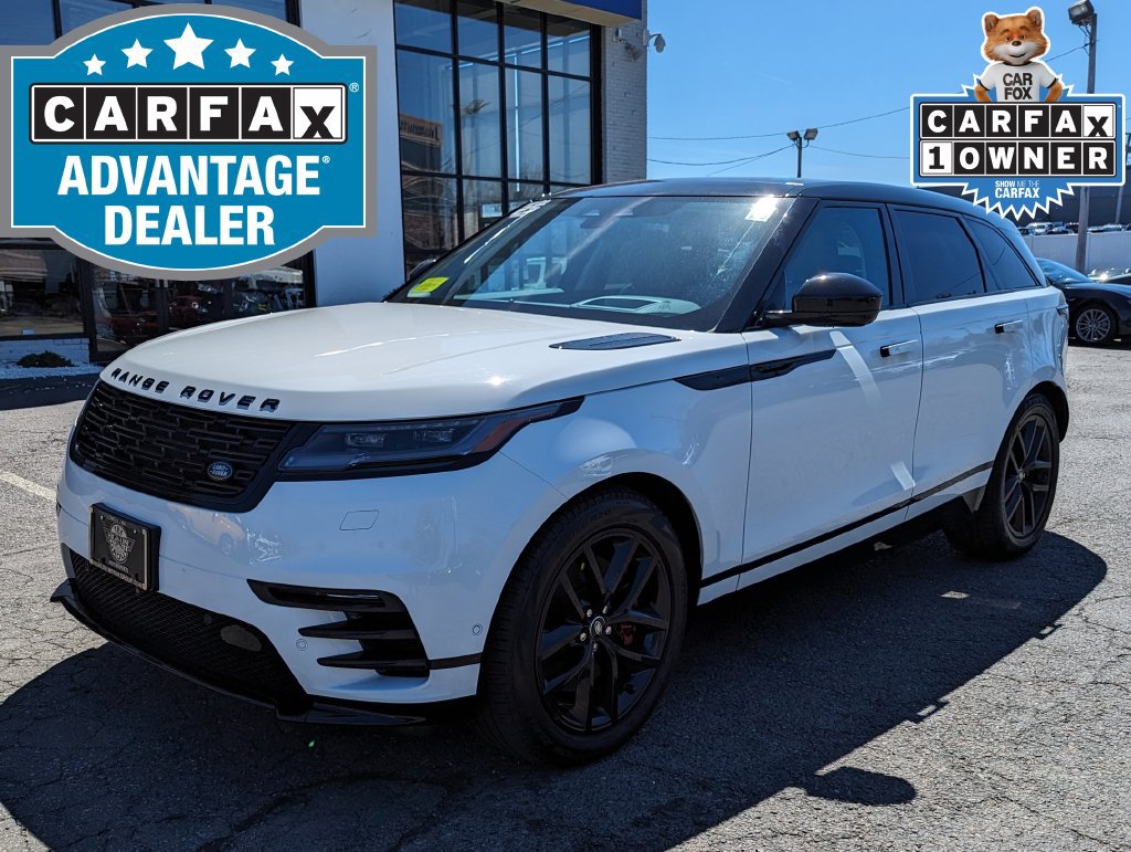Used 2025 Land Rover Range Rover Velar Dynamic SE AWD/4WD image 2
