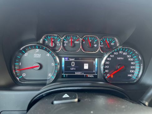 Used 2020 Chevrolet Tahoe LT image 25