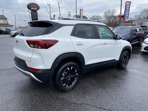 Used 2023 Chevrolet TrailBlazer LT w/ Convenience Package image 6
