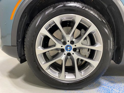 Certified 2025 BMW X5 xDrive50e w/ Parking Assistance Package image 24