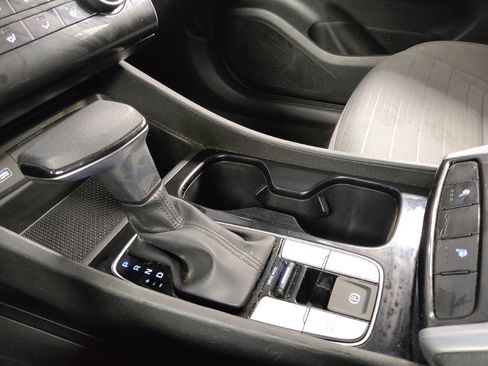 Used 2022 Hyundai Santa Cruz SEL FWD image 26