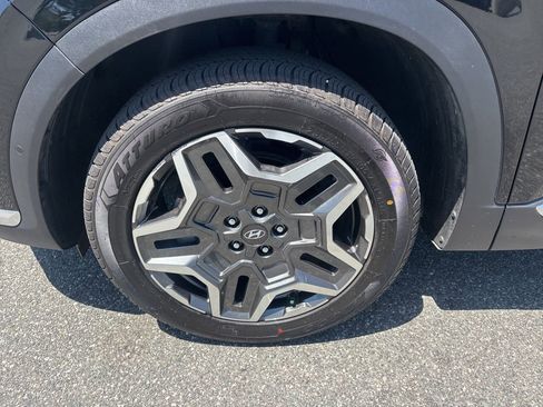 Used 2023 Hyundai Santa Fe Limited AWD/4WD image 11