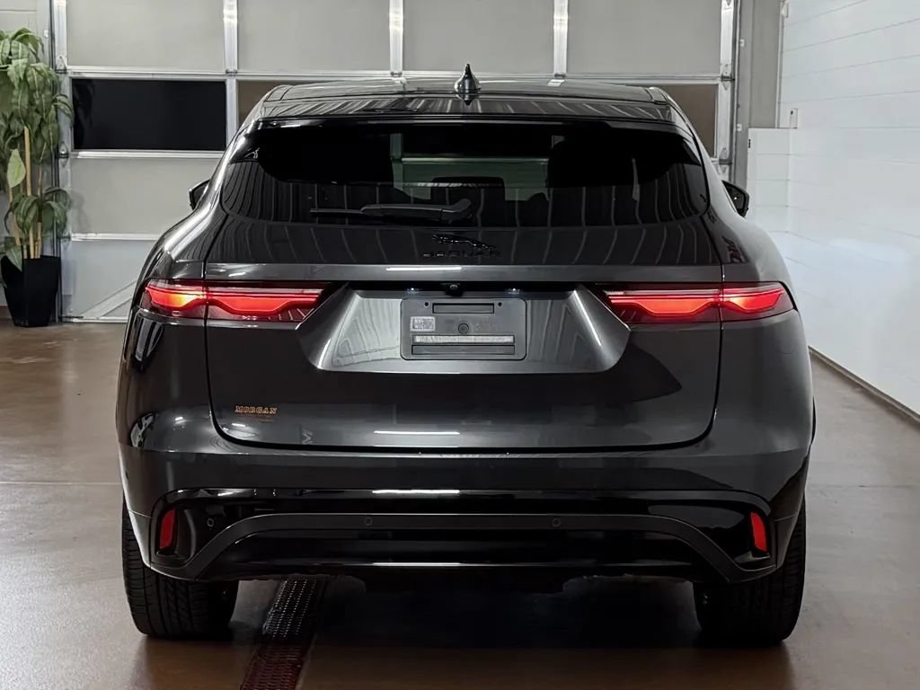 Used 2024 Jaguar F-PACE R-Dynamic S AWD/4WD image 4