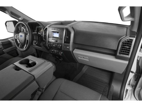 Used 2019 Ford F150 XLT w/ Equipment Group 302A Luxury AWD/4WD image 16