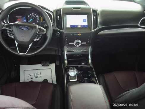 Used 2020 Ford Edge Titanium w/ Equipment Group 301A AWD/4WD image 6