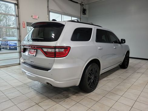 Used 2024 Dodge Durango GT AWD/4WD image 12