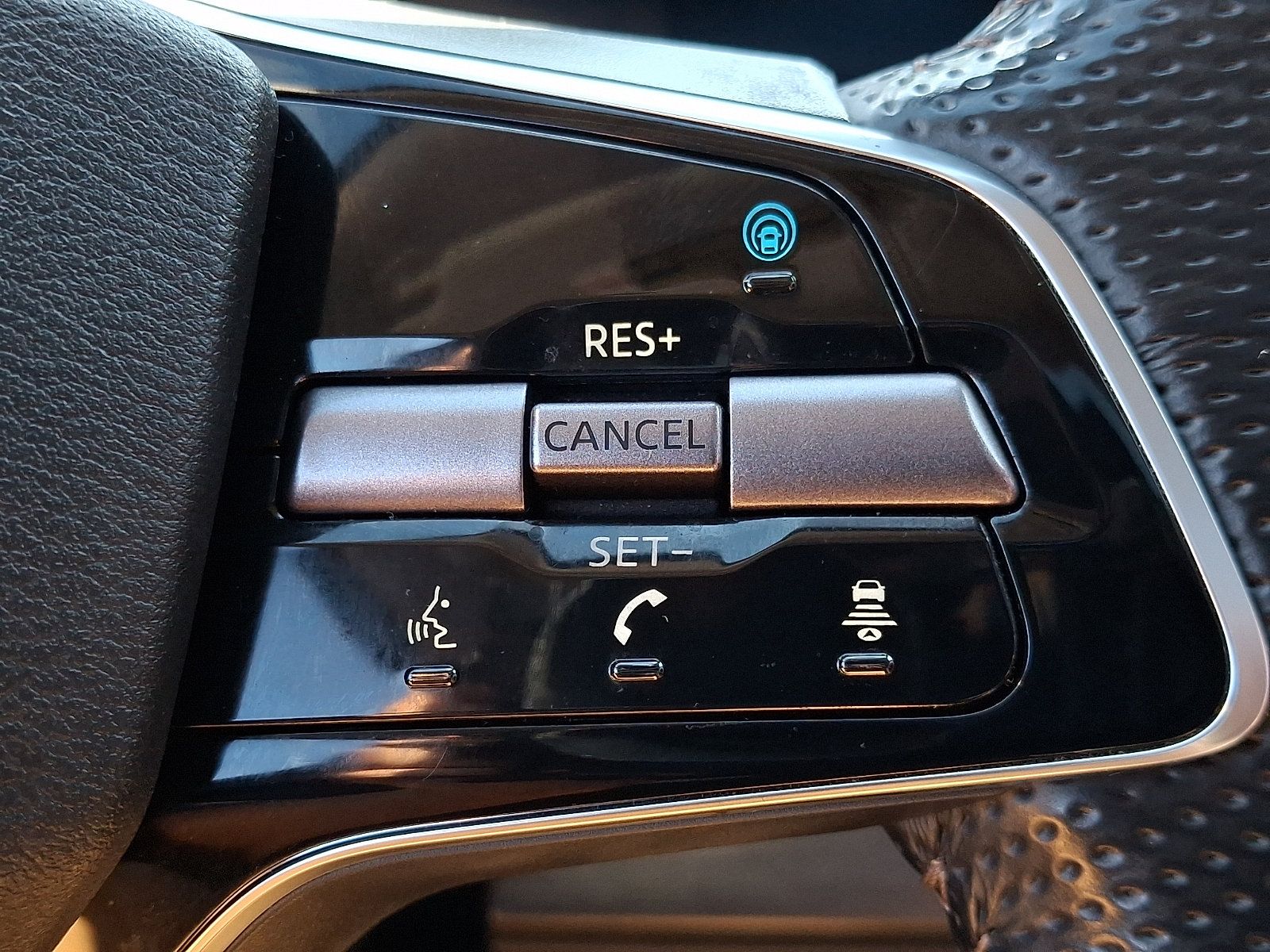 Certified 2023 Nissan Ariya AWD image 22