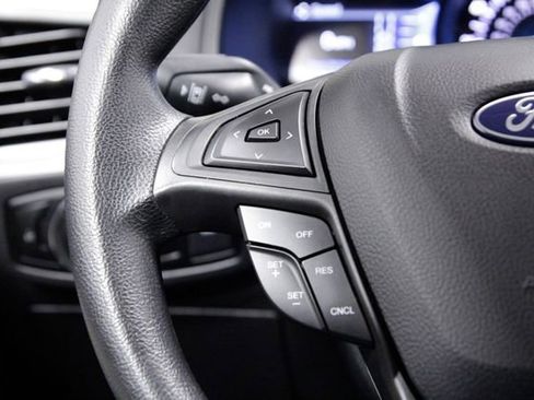 Used 2024 Ford Edge SEL image 25