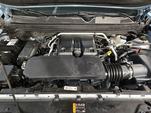 Used 2025 Chevrolet Colorado Z71 image 19