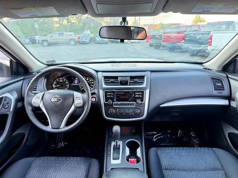 Used 2017 Nissan Altima 2.5 S w/ Power Driver Seat Package FWD image 22