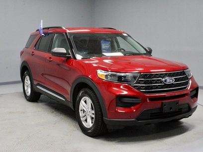 Certified 2022 Ford Explorer XLT w/ Class IV Trailer Tow Package