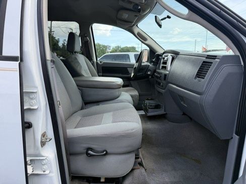Used 2007 Dodge Ram 3500 Truck SLT AWD/4WD image 16