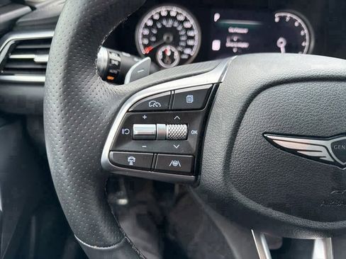 Used 2026 Genesis G70 2.5T image 20