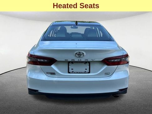 Used 2021 Toyota Camry XLE w/ Carpet Mat Package (TMS) AWD/4WD image 11