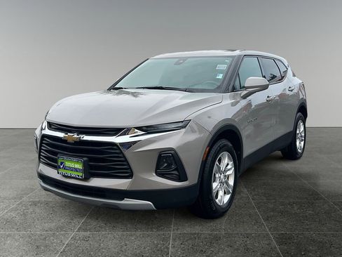 Used 2021 Chevrolet Blazer LT image 3