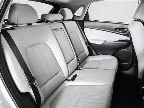 Used 2023 Hyundai Kona SEL image 20