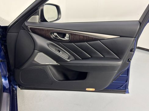 Used 2017 INFINITI Q50 Red Sport 400 image 46