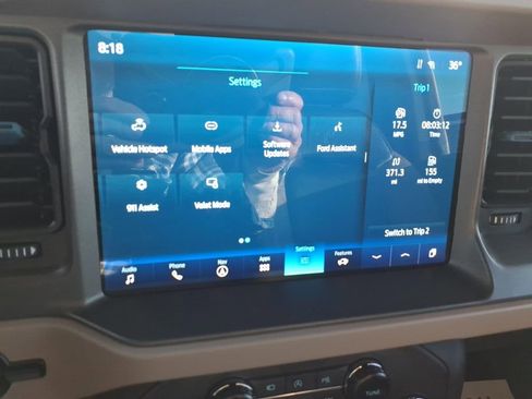 Used 2024 Ford Bronco Wildtrak image 14