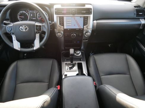Used 2022 Toyota 4Runner TRD Sport w/ Technology Package AWD/4WD image 14