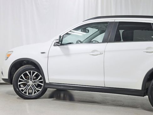 Used 2016 Mitsubishi Outlander Sport GT image 11