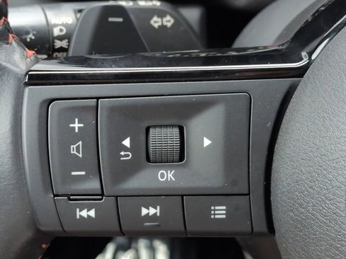 Used 2023 Nissan Pathfinder Rock Creek AWD/4WD image 27