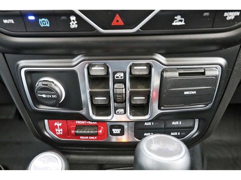 Used 2023 Jeep Wrangler Rubicon w/ Steel Bumper Group image 18