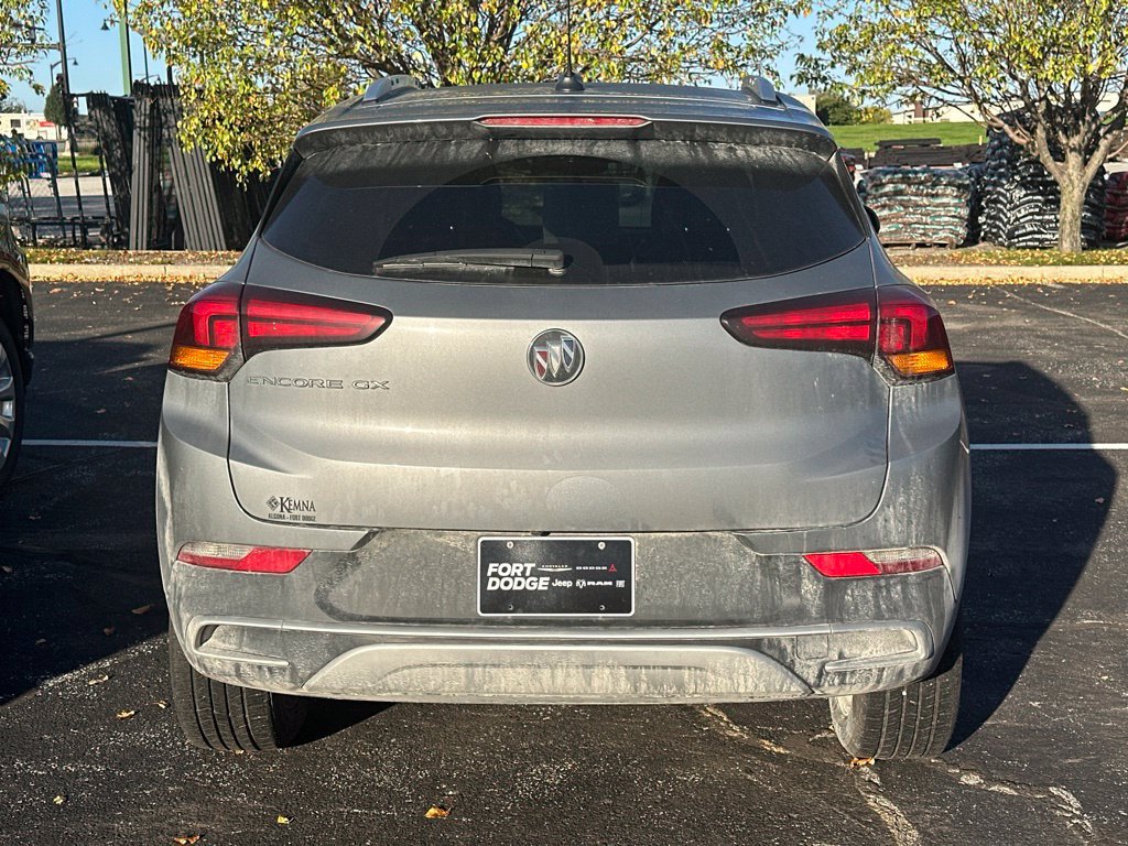 Used 2023 Buick Encore GX Select w/ Safety Package II FWD image 3