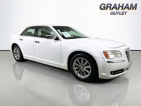 Used 2012 Chrysler 300 Limited w/ Luxury Group image 1