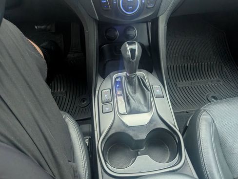 Used 2015 Hyundai Santa Fe Limited w/ Option Group 04 image 14