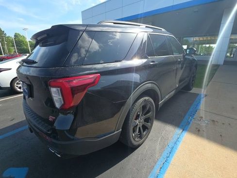Used 2023 Ford Explorer ST w/ Equipment Group 401A AWD/4WD image 8