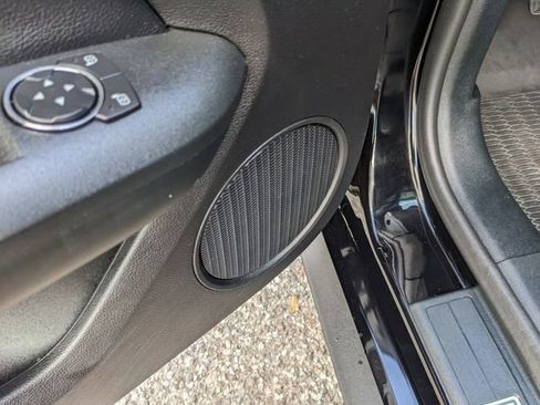 Used 2022 Ford Mustang GT w/ Equipment Group 301A image 21