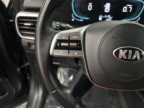 Used 2023 Kia Telluride S AWD/4WD image 15