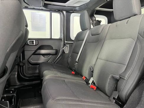 Used 2021 Jeep Wrangler Unlimited Sahara w/ Dual Top Group AWD/4WD image 37