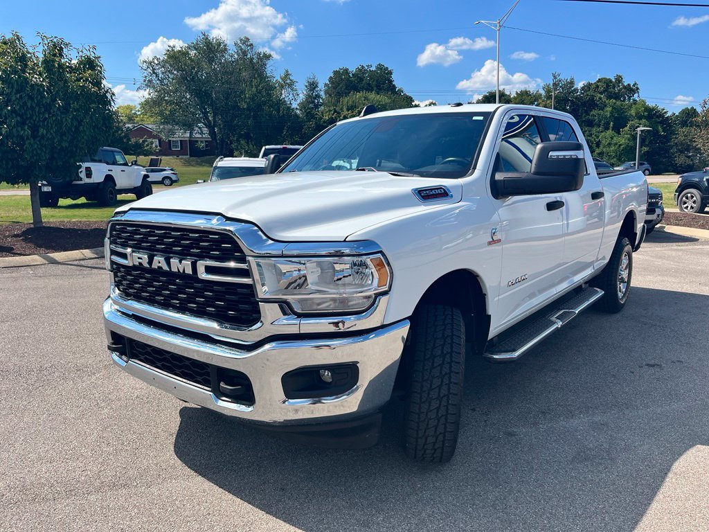 Used 2024 RAM 2500 Big Horn AWD/4WD image 3