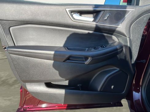Certified 2023 Ford Edge SEL w/ Convenience Package AWD/4WD image 16