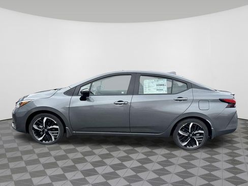 Used 2025 Nissan Versa SR w/ Trunk Package FWD image 15