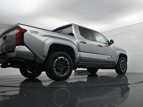 Used 2024 Toyota Tacoma TRD Sport w/ TRD Sport Upgrade Package AWD/4WD image 37