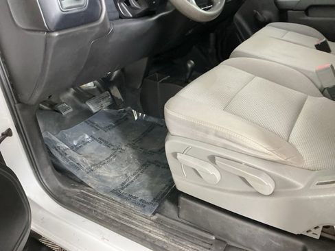 Used 2016 Chevrolet Silverado 3500 W/T w/ Snow Plow Prep Package image 13